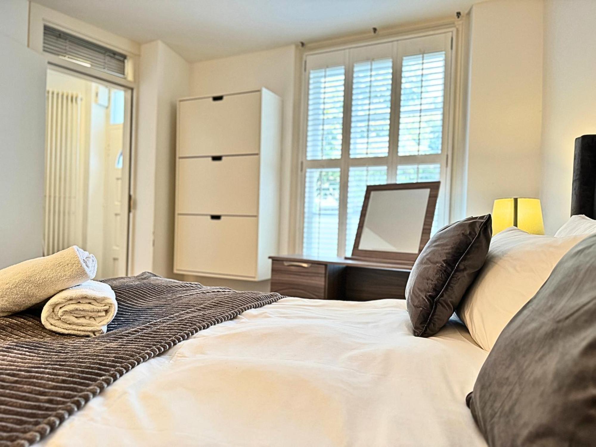 Kensington Mews Retreat: Hyde Park Hideaway * Londres